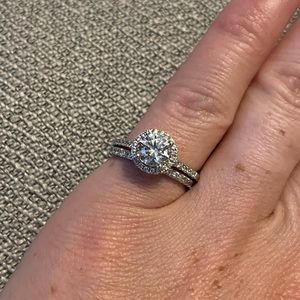 Halo Wedding Ring Set